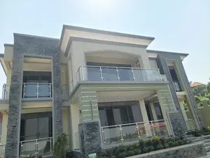 5bdrm House in Akright, Division A for sale