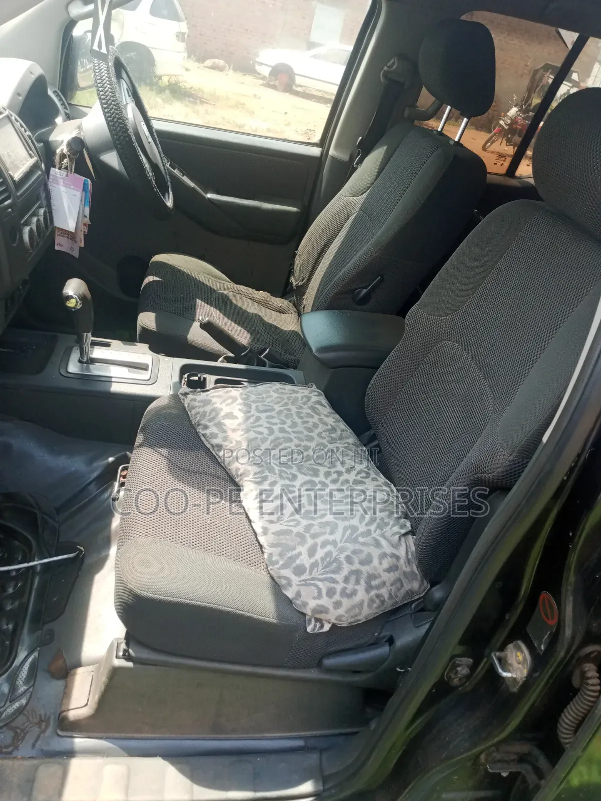 Nissan Navara 2008 Black