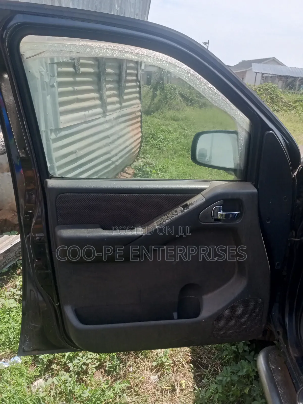 Nissan Navara 2008 Black