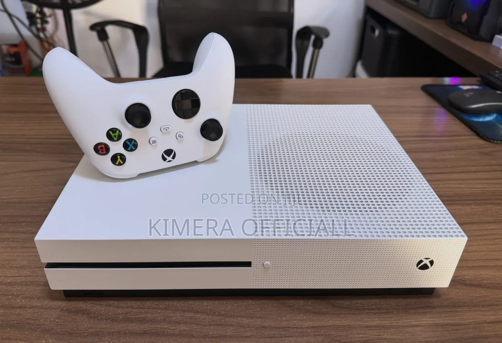 Xbox One S With a Controller and Games
