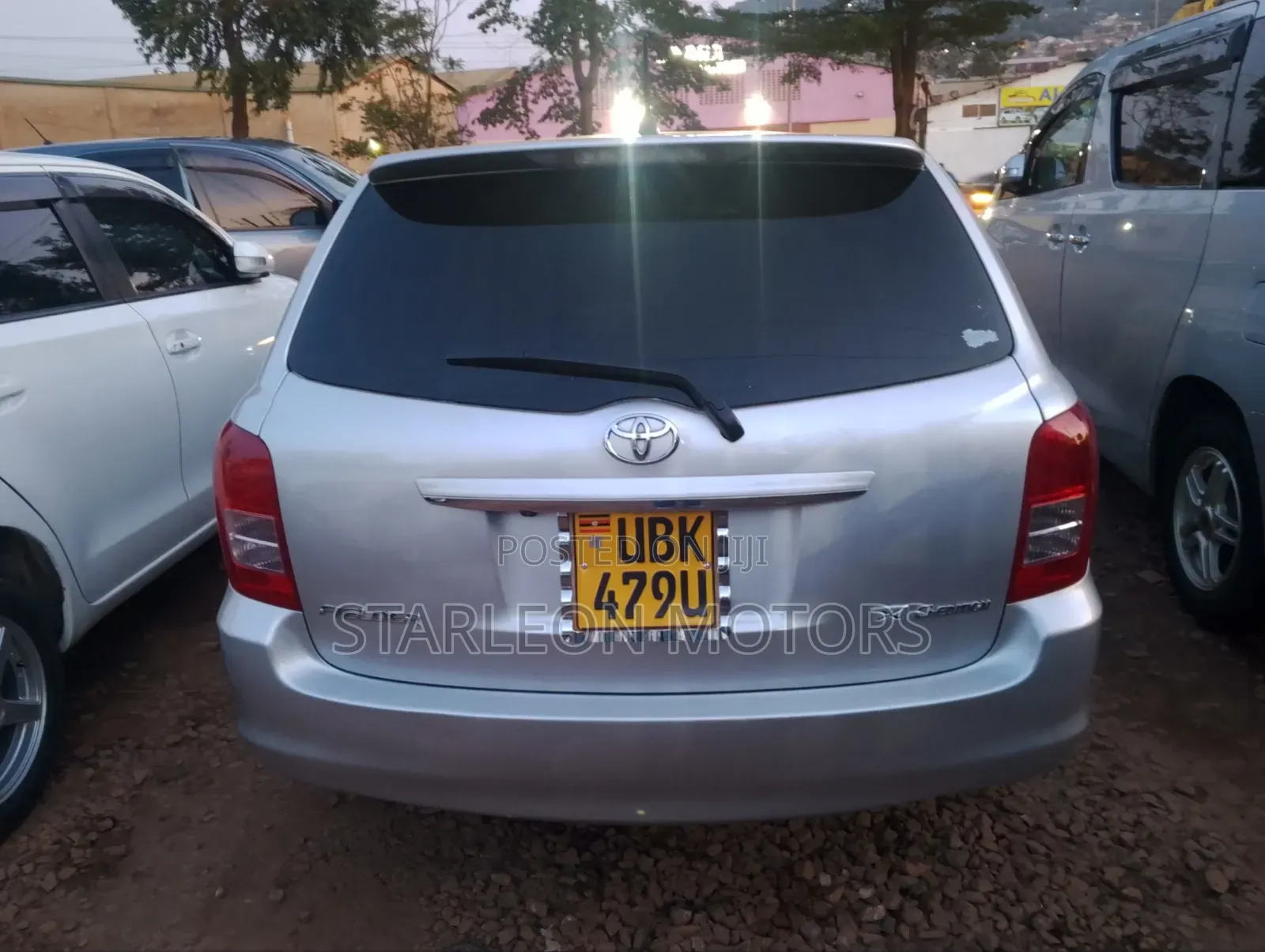 Toyota Corolla Fielder 2010 Silver