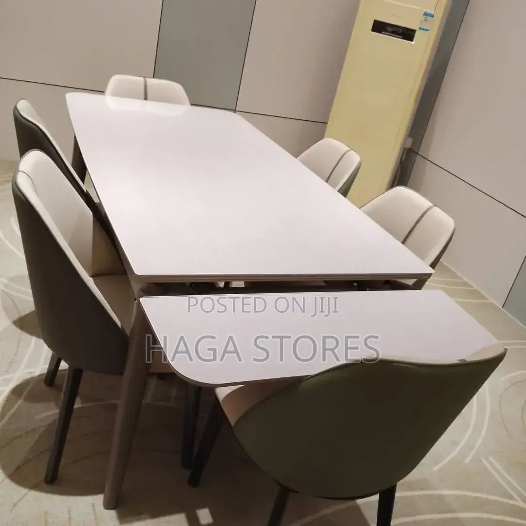 Adjustable Dinning Table 6 Seaters