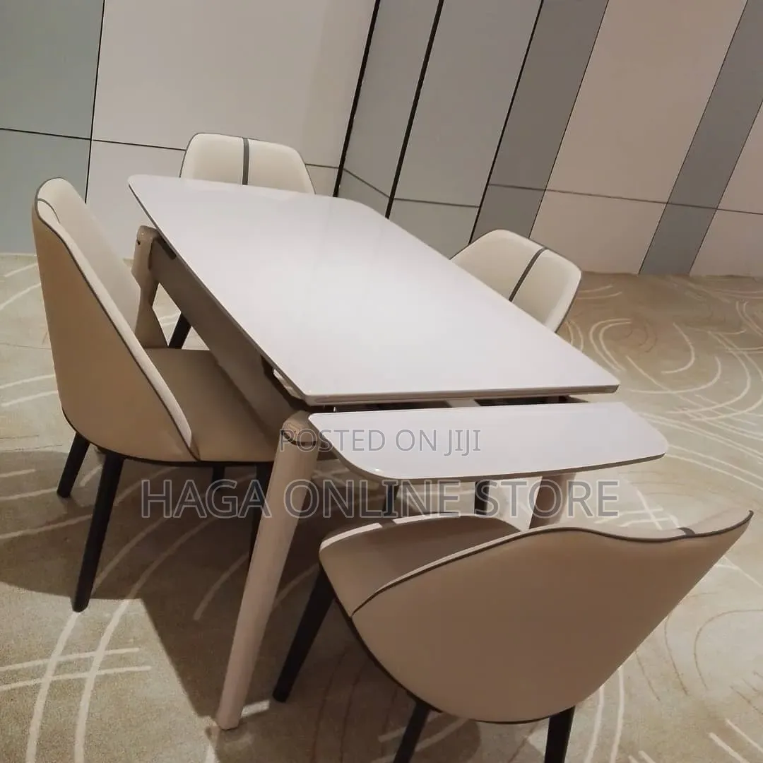 Adjustable Dinning Table 6 Seaters