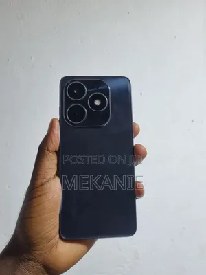 Tecno Spark 20 128 GB Black