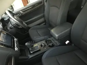 Subaru Legacy 2016 Silver