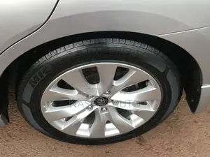 Subaru Legacy 2016 Silver