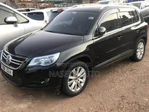 Volkswagen Tiguan 2014 Black