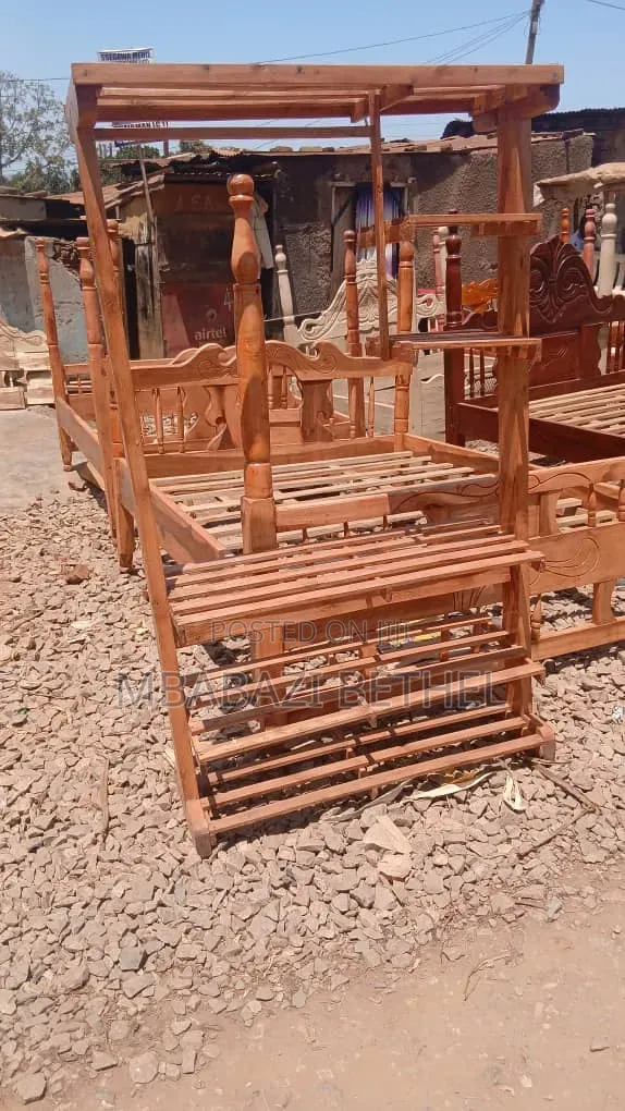 Closset/ Shoe Rack on Quick Sale