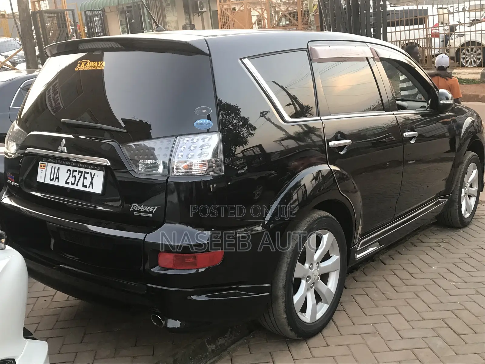Mitsubishi Outlander 2010 Black