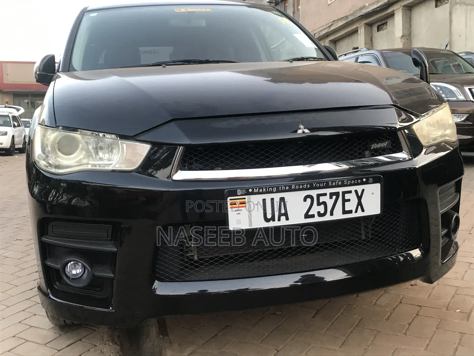 Mitsubishi Outlander 2010 Black