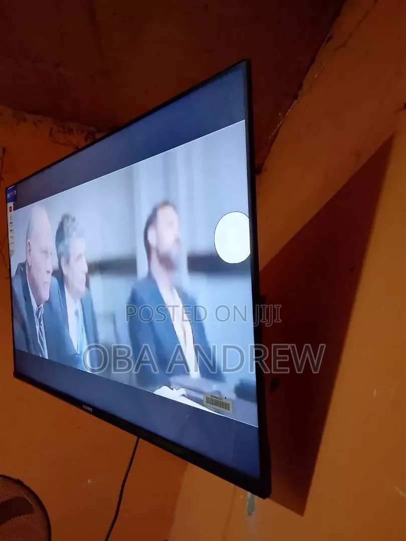 WiFi Smart LED TV
