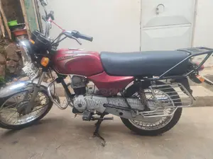 Bajaj Boxer 2009 Red