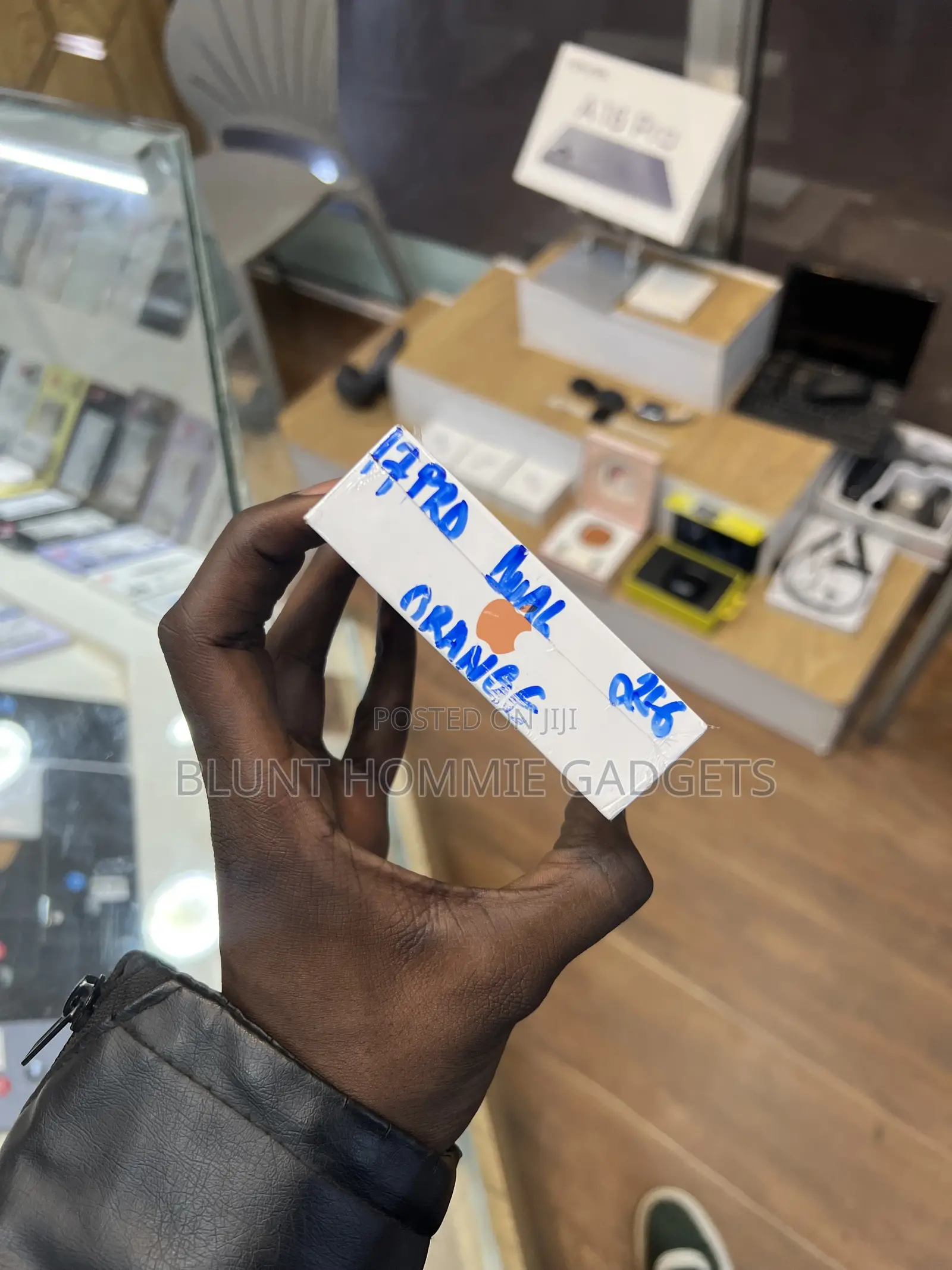 New Apple iPhone 14 Pro 256 GB Orange