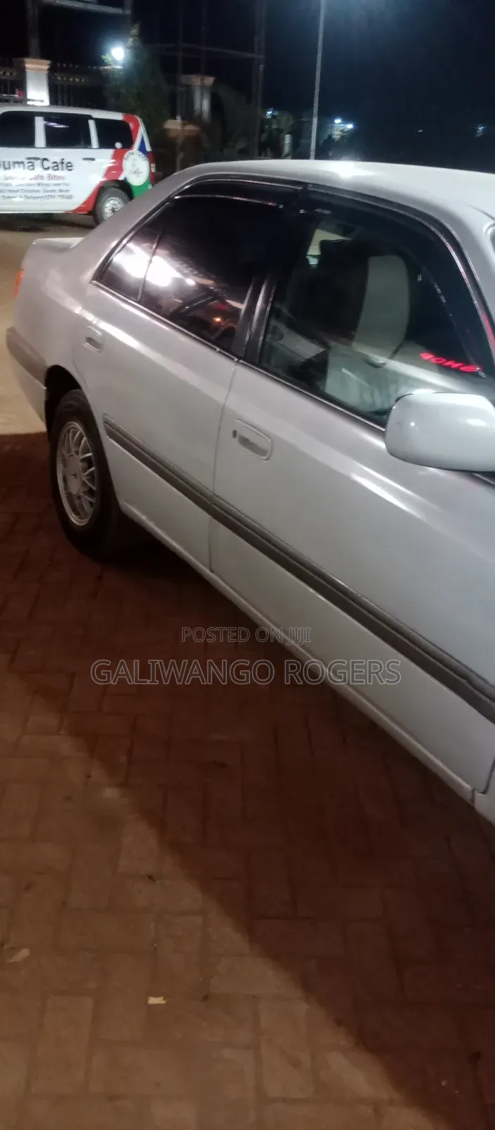 Toyota Premio