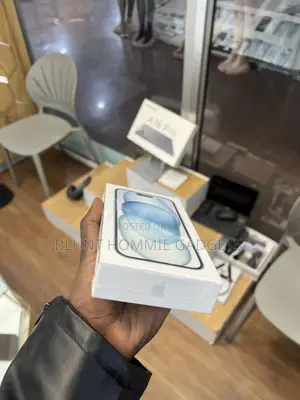 New Apple iPhone 15 128 GB Blue