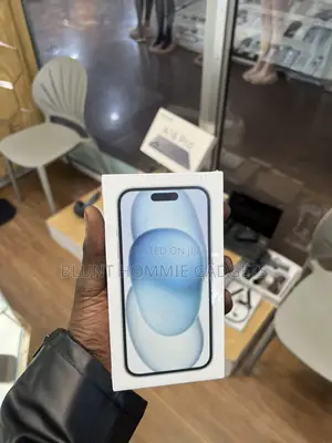 New Apple iPhone 15 128 GB Blue