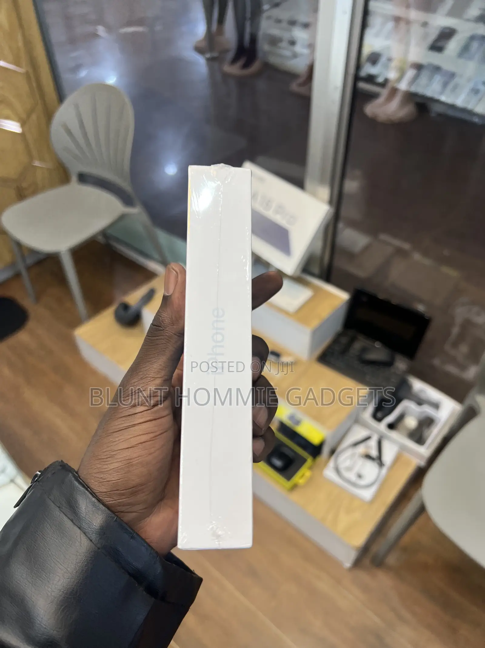 New Apple iPhone 15 128 GB Blue