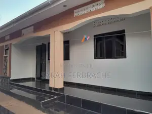 3bdrm House in Jinja for rent