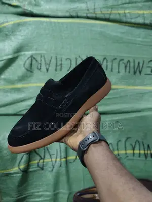 Tod’s Black Leather Smart Casual Low Top Shoes