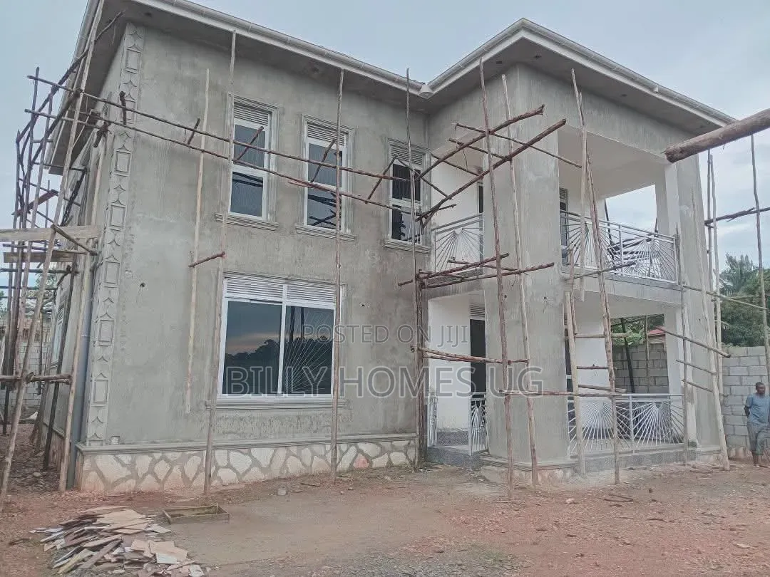 Mini Flat in Kira for sale