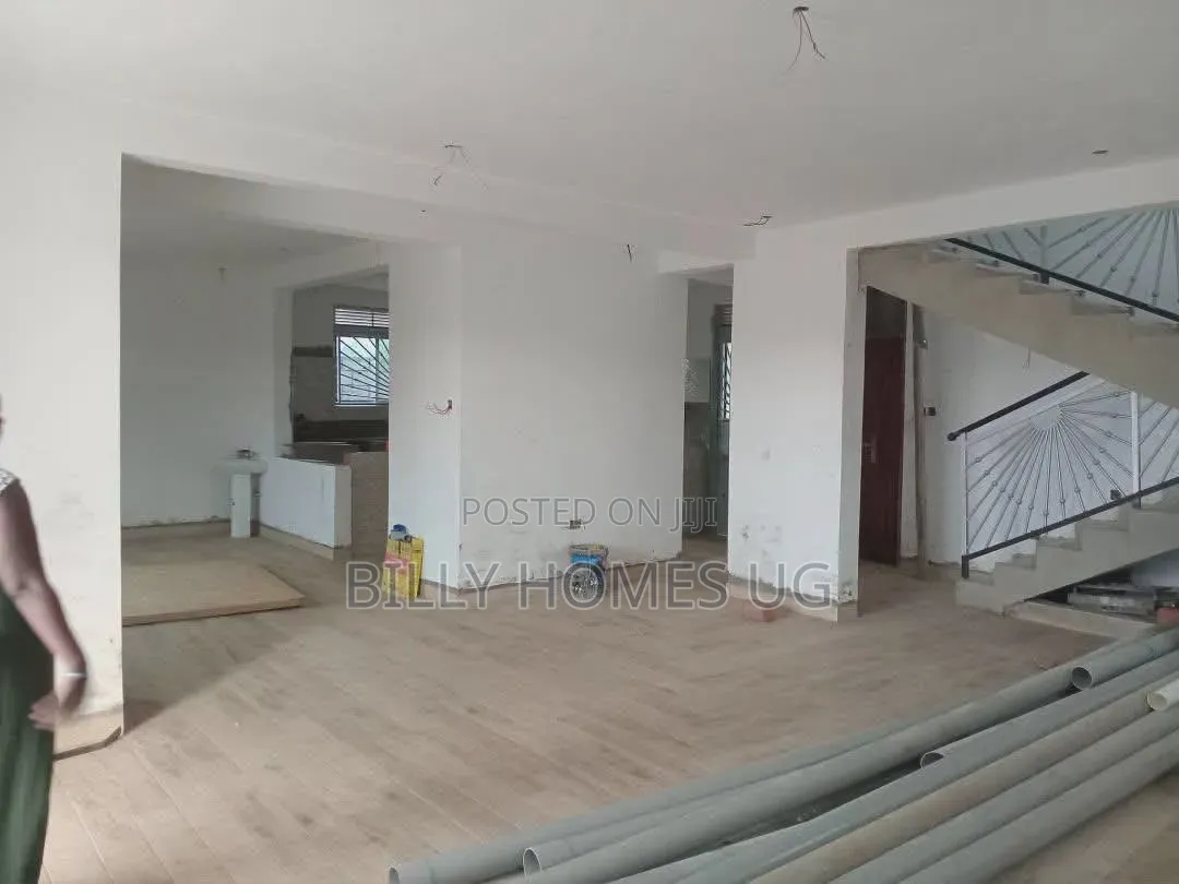 Mini Flat in Kira for sale