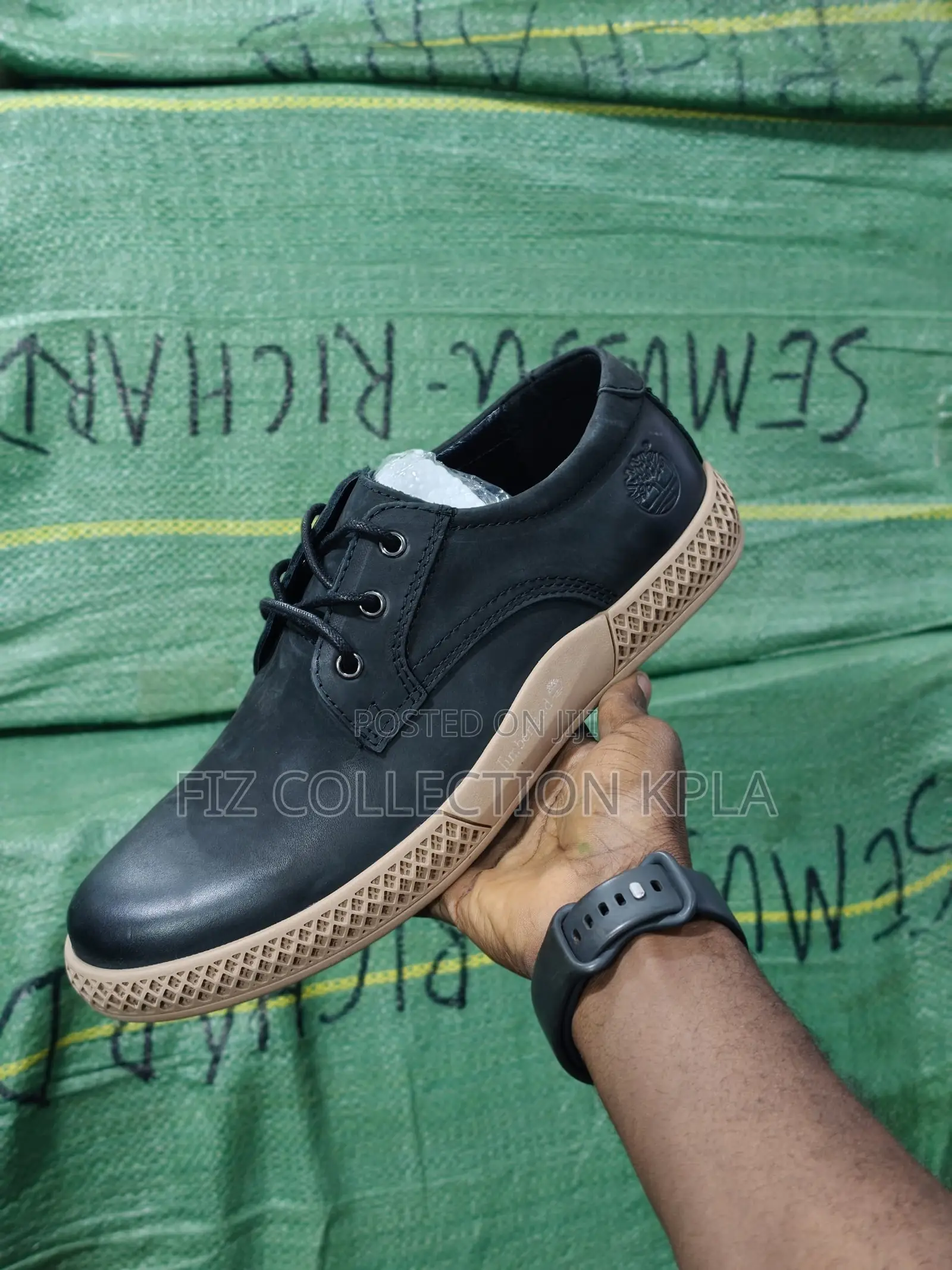 Black Timberland Leather Casual Shoes With Beige Sole