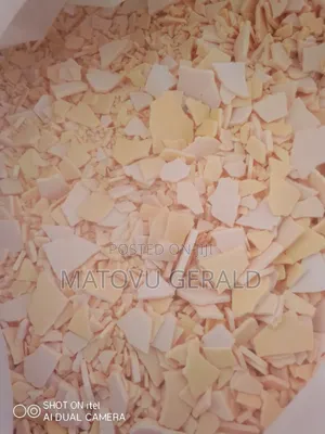 Sodium Sulphide Flakes 60%, Yellow