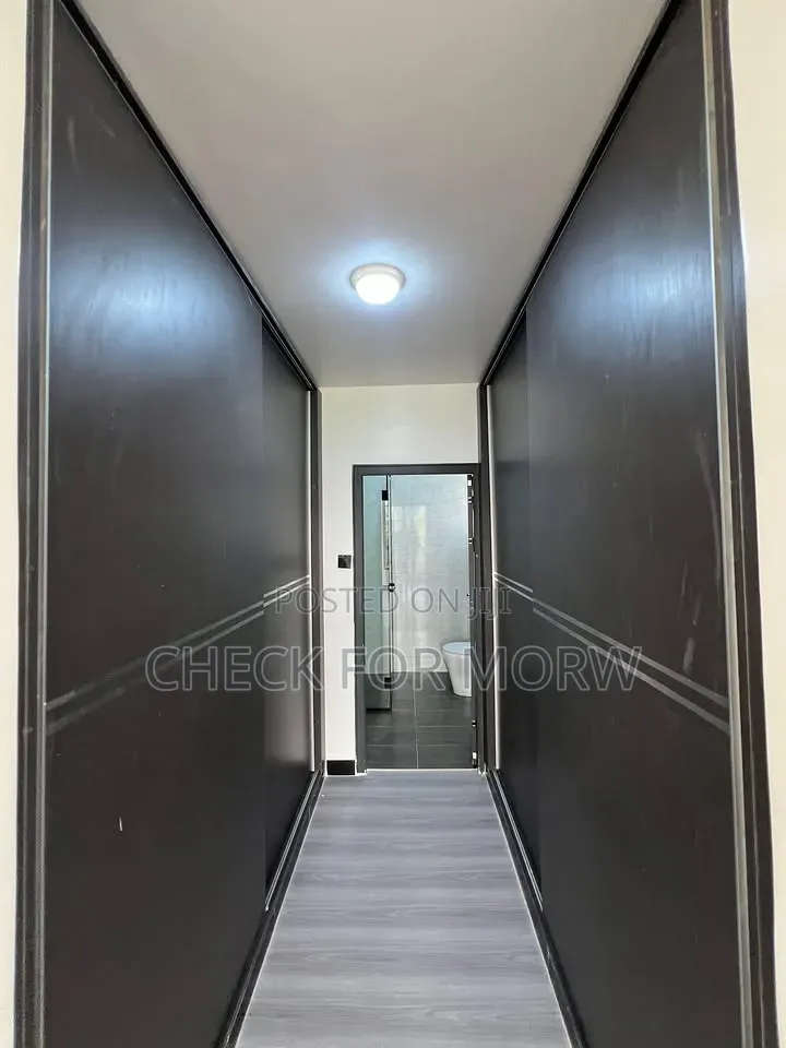 5bdrm Duplex in Bugolobi, Central Division for rent