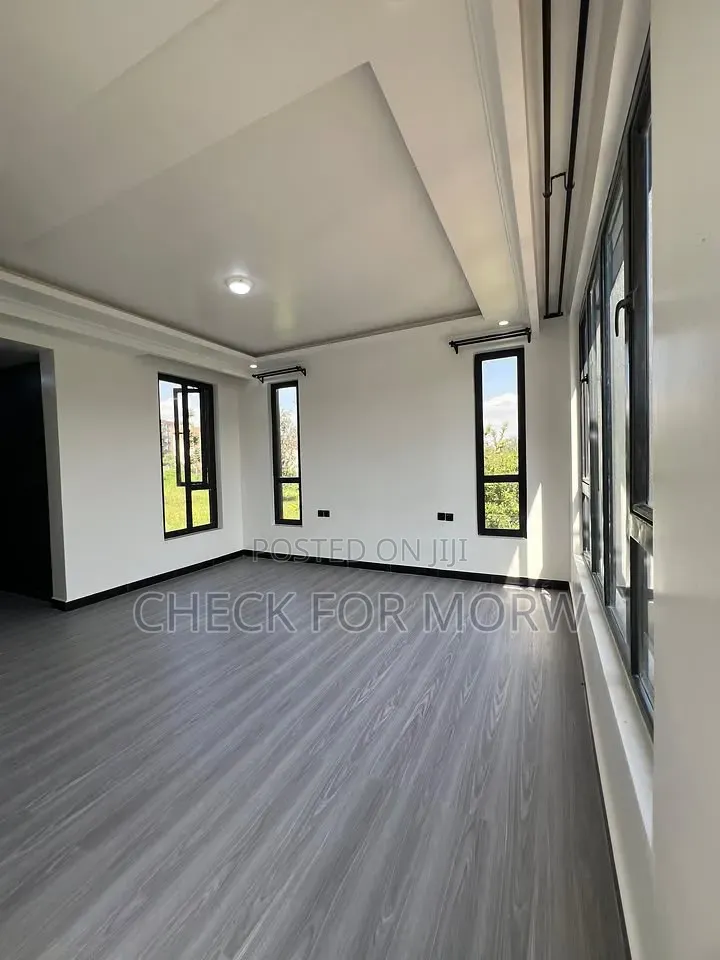 5bdrm Duplex in Bugolobi, Central Division for rent