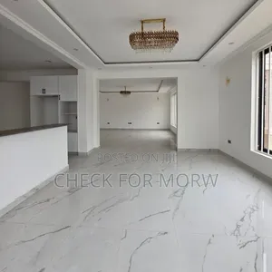 5bdrm Duplex in Bugolobi, Central Division for rent