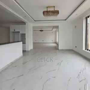 5bdrm Duplex in Bugolobi, Central Division for rent