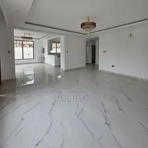 5bdrm Duplex in Bugolobi, Central Division for rent