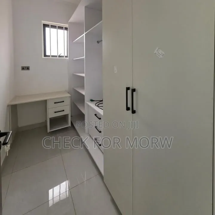 5bdrm Duplex in Bugolobi, Central Division for rent