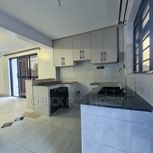 3bdrm Apartment in Kisaasi, Central Division for rent