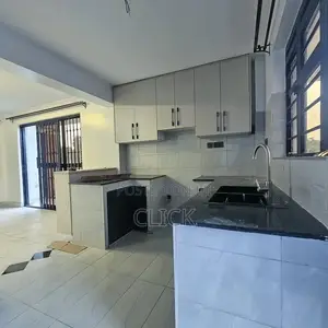 3bdrm Apartment in Kisaasi, Central Division for rent