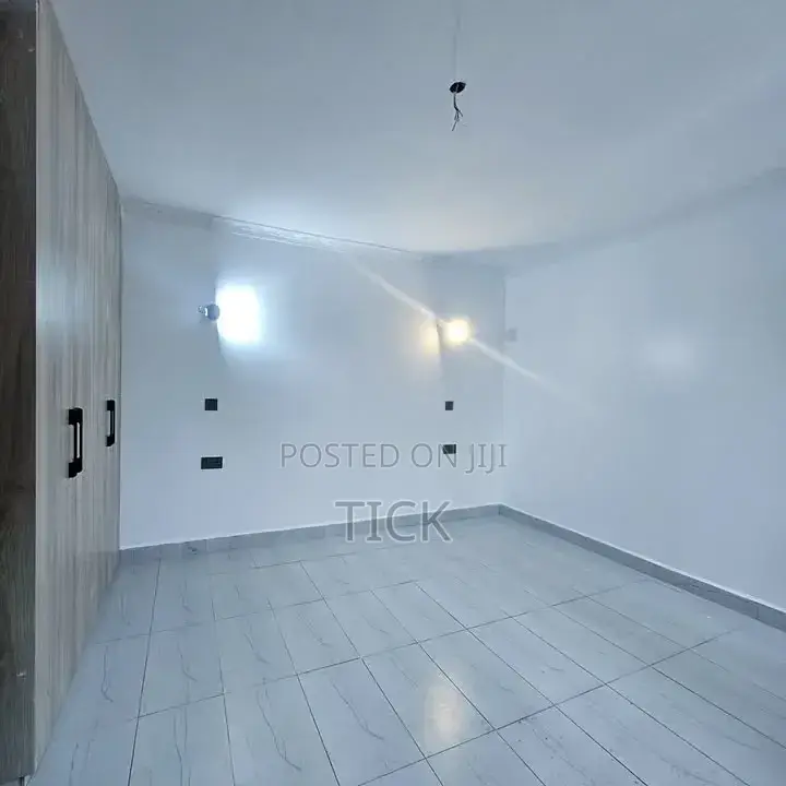 3bdrm Apartment in Kisaasi, Central Division for rent