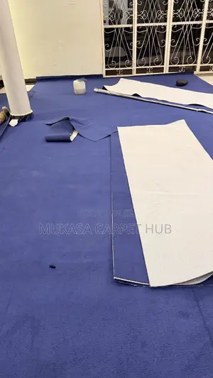 Blue Wool Carpet – Elegant Comfortable Flooring