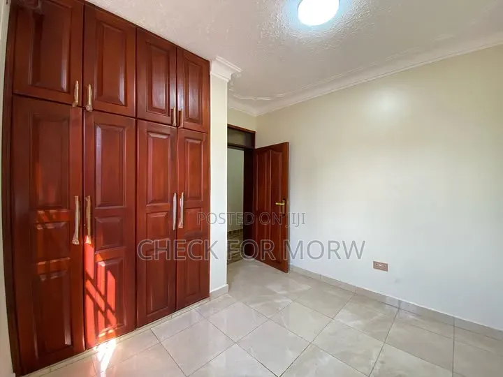 3bdrm Apartment in Mengo, Central Division for rent