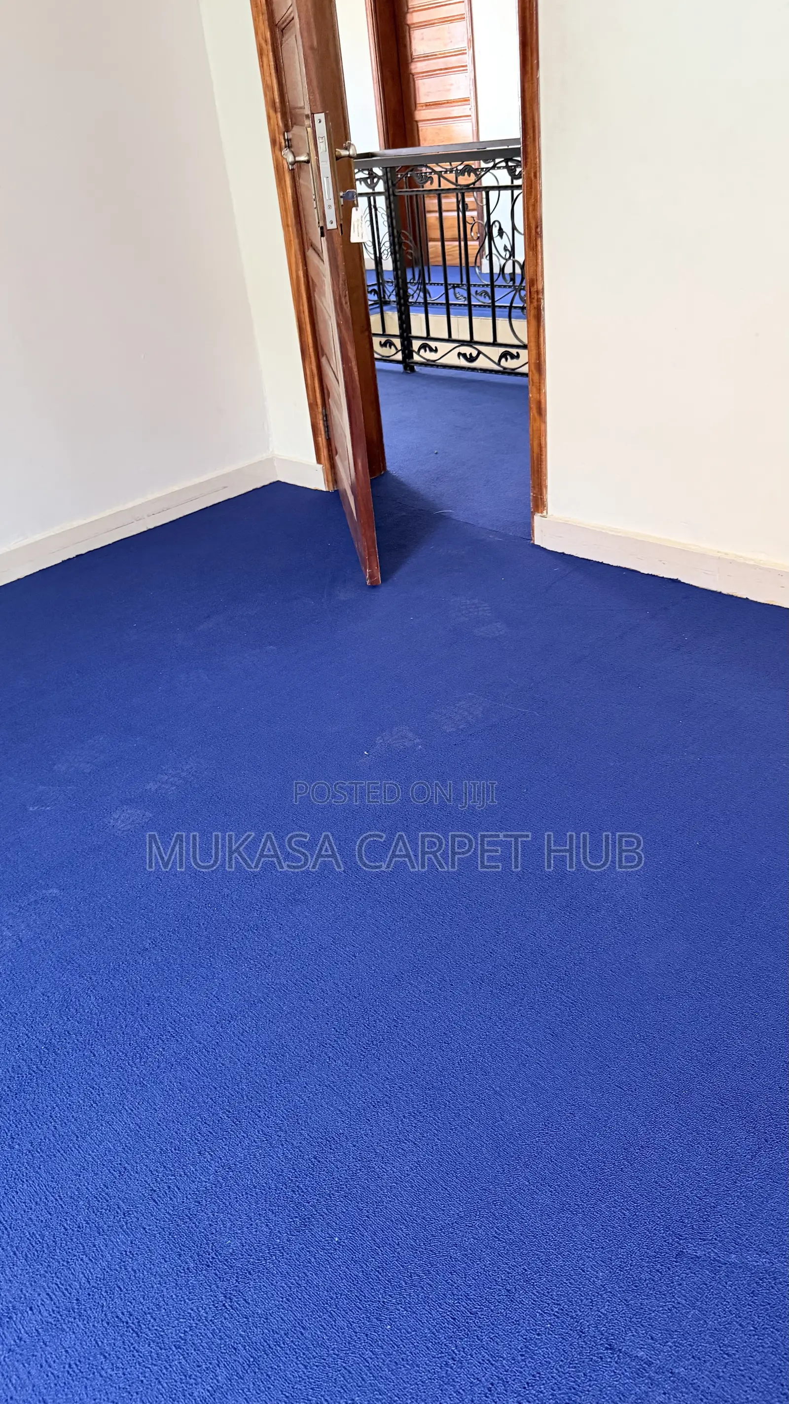 Quality Blue Wool Carpet – Elegant Flooring for Modern Interiors