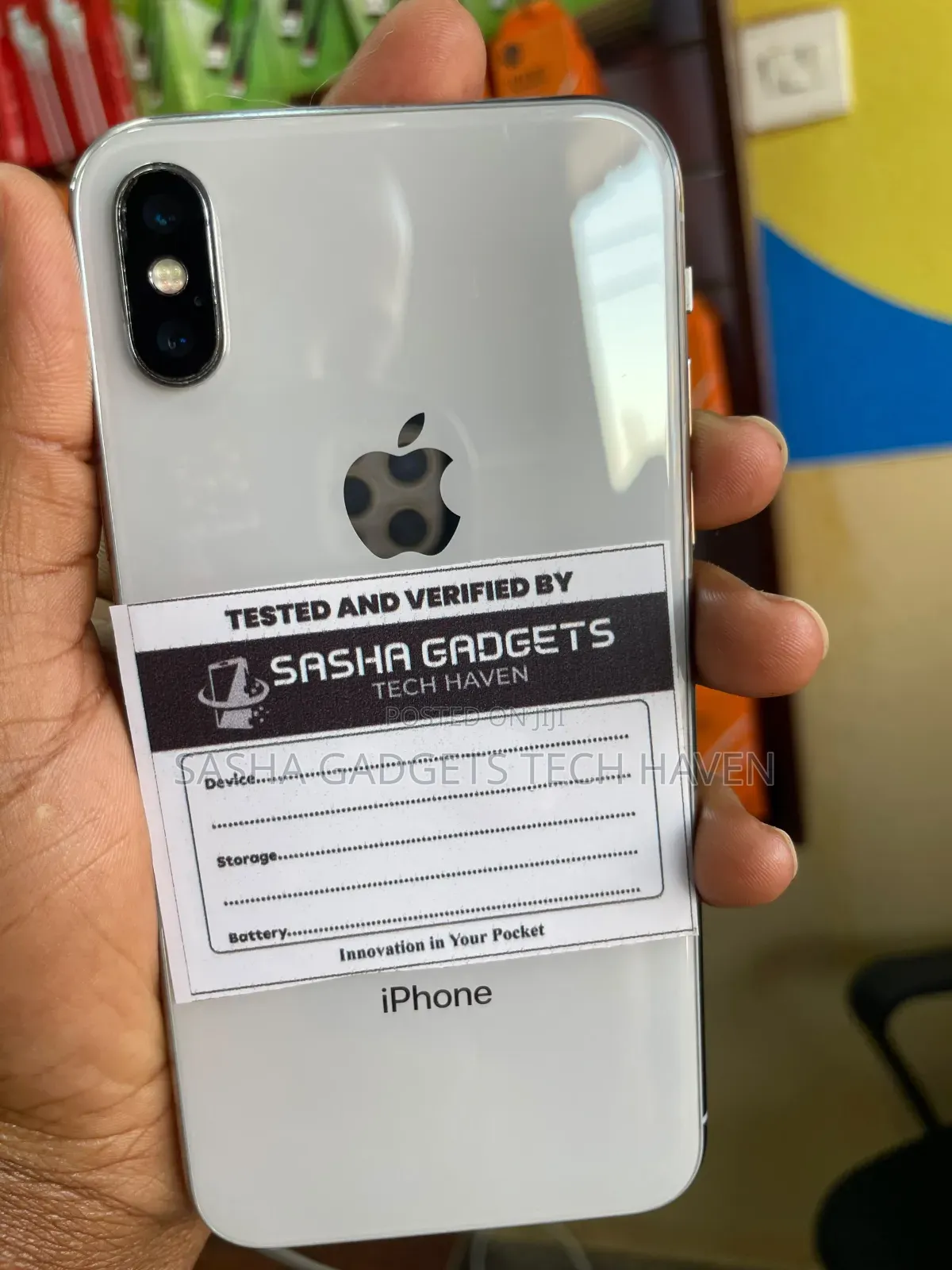 Apple iPhone X 64 GB White