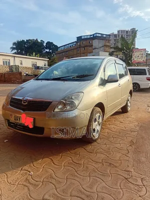 Toyota Corolla Spacio 2004 Silver