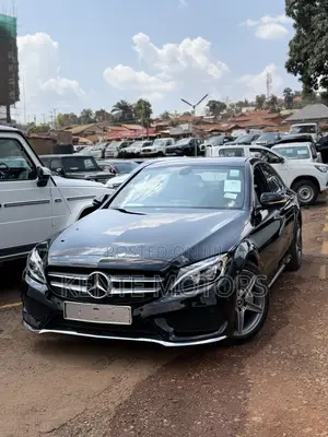 Mercedes-Benz C200 2018 Black