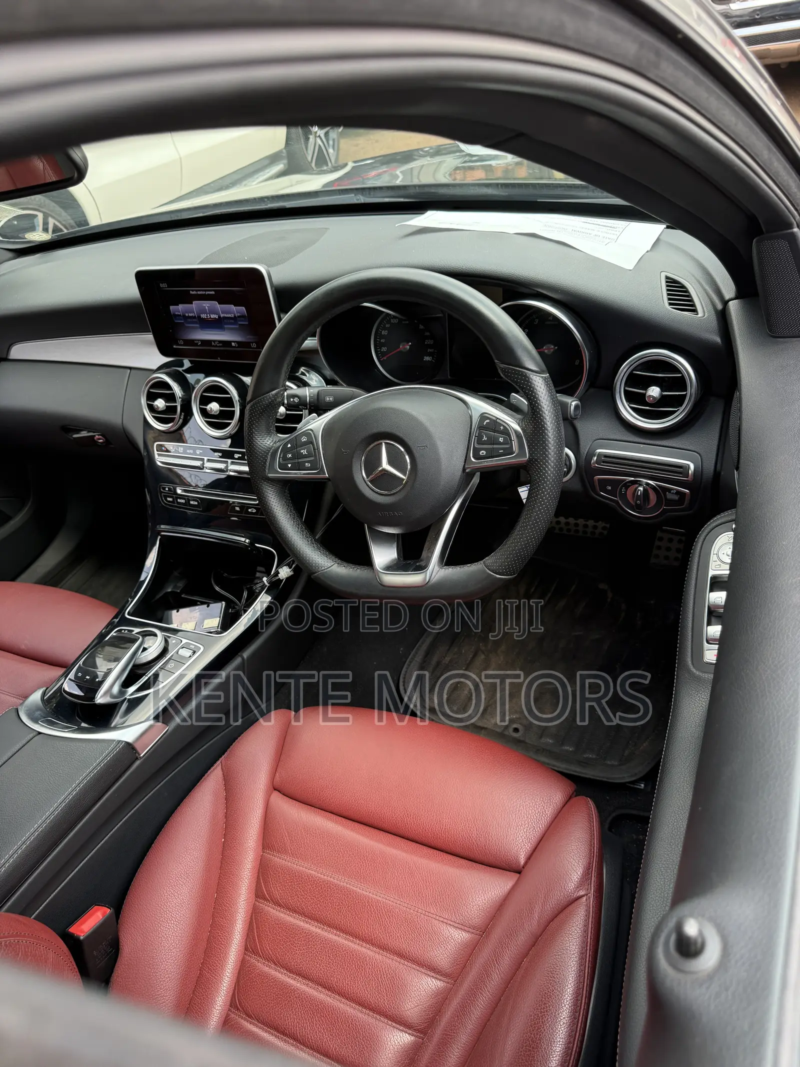 Mercedes-Benz C200 2018 Black