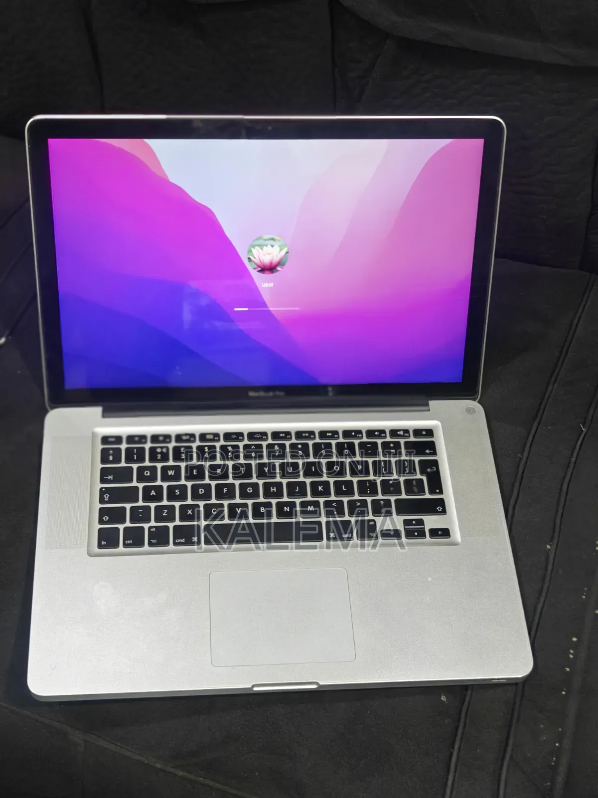 Laptop Apple MacBook Pro 16GB Intel Core i7 SSD 512GB