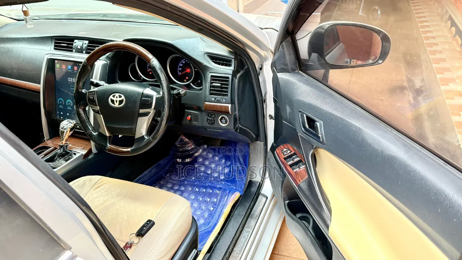 Toyota Mark X 2012 Silver