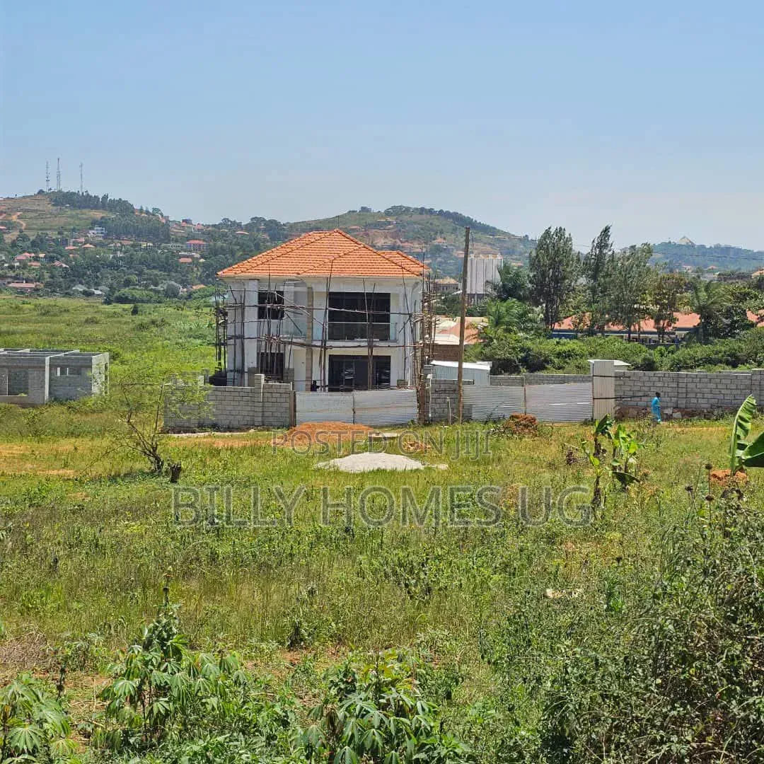 Lakeview Plots for Sale Located in Lutembe-Namulanda