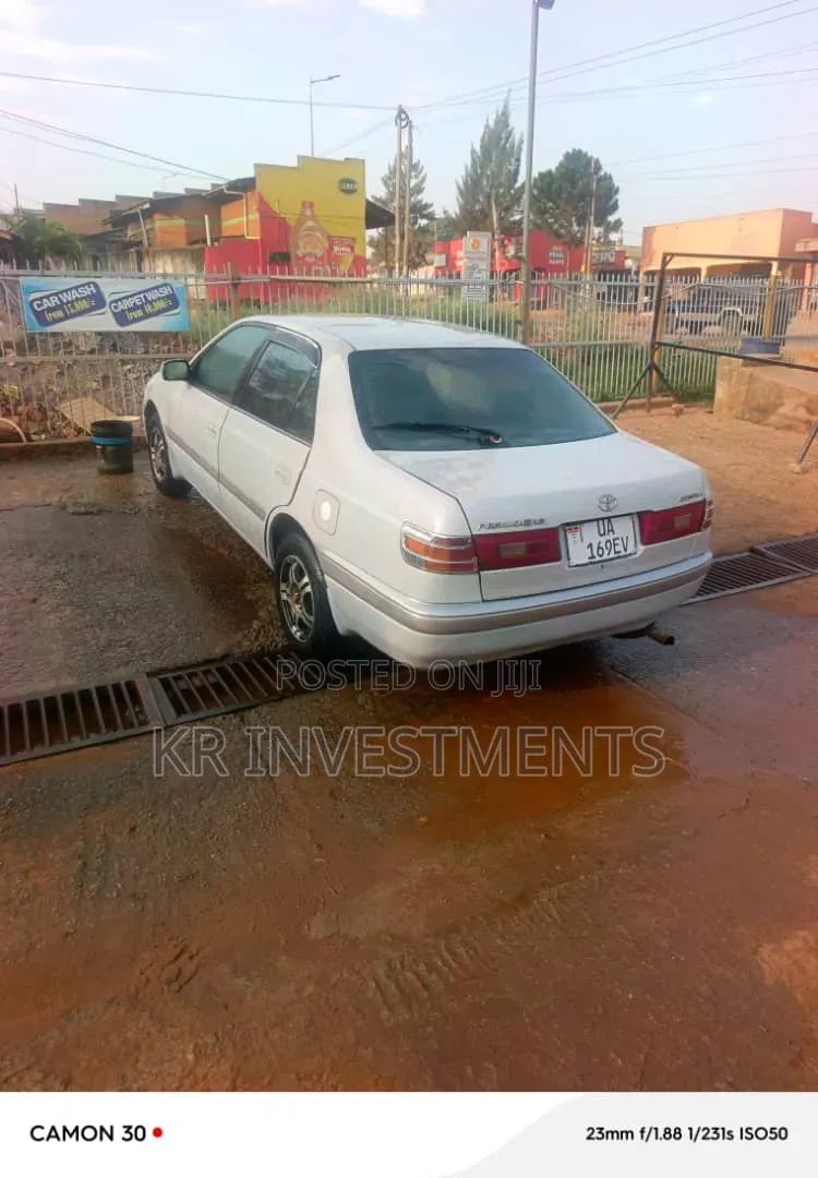 Toyota Premio 2002 White