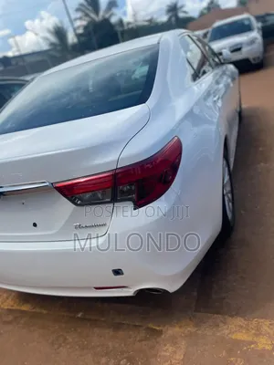 Toyota Mark X 2014 Off white