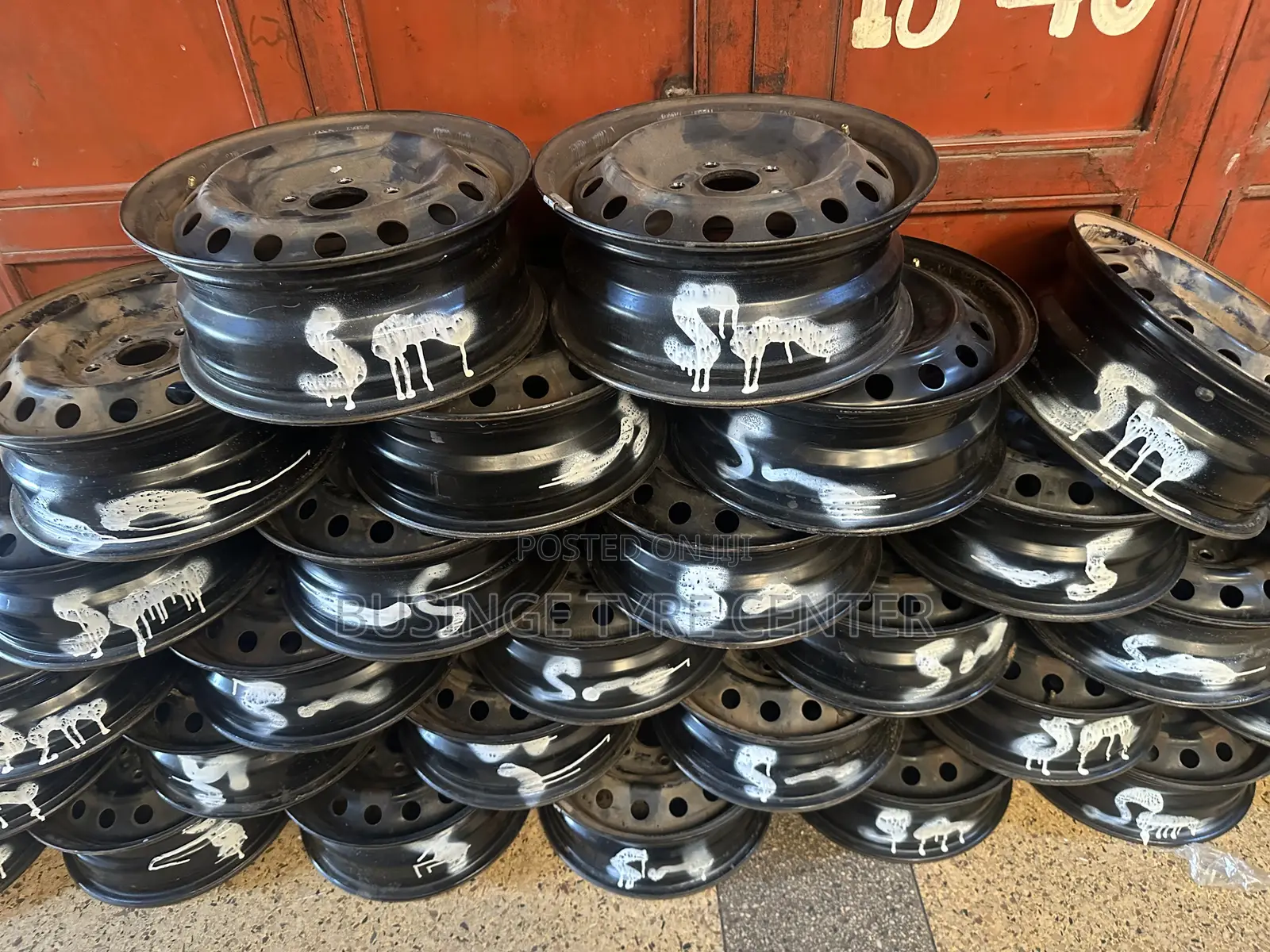 Ordinary Rims Available in Different Sizes at Affordable Prices