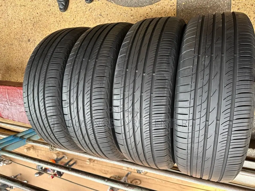 235/55r18 Toyo Tires Imported From Japan Foreign Used Good Condition